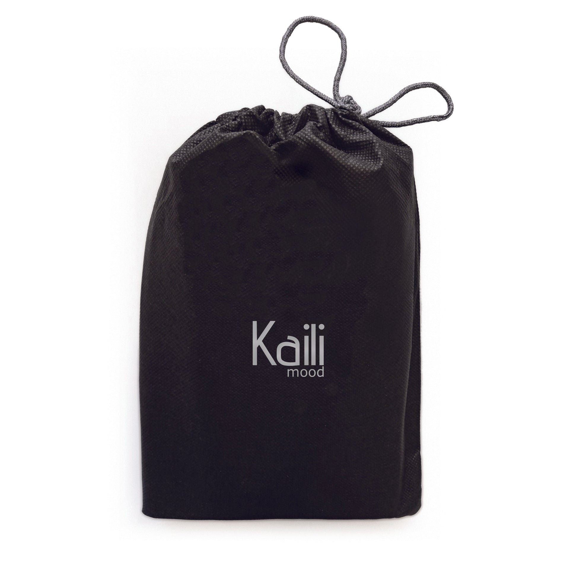 K0013AB | Women's Shoulder Bag in Genuine Full-Grain Leather with a Light Grain. Removable Shoulder Strap. Polished Nickel Accessories. Black Color. Dimensions: 20 x 10.5 x 2 cm. Packaging: Non-woven Bag-4